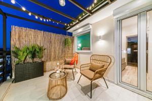 Posezení v ubytování Ionian Citizen Penthouse