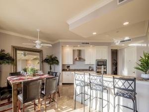 Φωτογραφία από το άλμπουμ του Sandpearl Residences 1605 - Luxurious Top Floor Penthouse - 360 WATER VIEWS σε Clearwater Beach