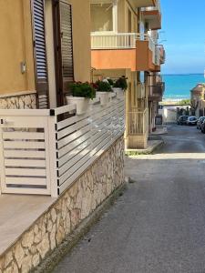Γενική θέα στη θάλασσα ή θέα στη θάλασσα από  αυτό το διαμέρισμα