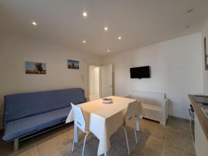 TV/trung tâm giải trí tại VILLA DEI GIGLI PESCOLUSE