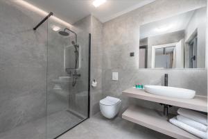 Ванная комната в "Villa AnMari" The Cavtat View Residence