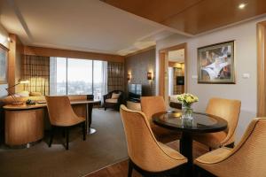 Posezení v ubytování Lugal, a Luxury Collection Hotel, Ankara
