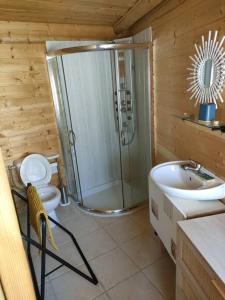 Fotografia z galérie ubytovania Petite maison agréable, idéal pour un couple. v destinácii Montfleur