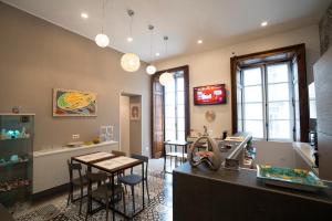 A television and/or entertainment centre at New Gallery