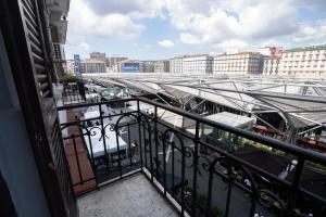 A balcony or terrace at New Gallery