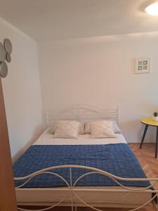 Posteľ alebo postele v izbe v ubytovaní Zadarstay apartment