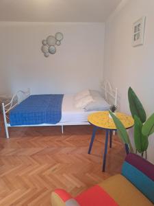 Posteľ alebo postele v izbe v ubytovaní Zadarstay apartment