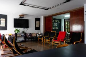 TV a/nebo společenská místnost v ubytování Residencia Universitaria Cadiz Centro