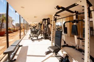 Fitness centrum a/nebo fitness zařízení v ubytování Granados Park Hotel