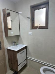 Ванная комната в Wonderwood - cabin 1 +13 фотографий