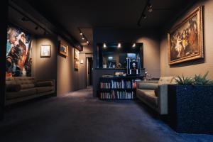 Posezení v ubytování Brim Hotel