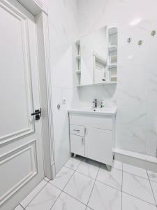 Koupelna v ubytování - Enjoy Your Privacy - Complimentary Airport Pick Up -