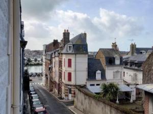 Fotografia z galérie ubytovania Studio cosy au cœur de Trouville, à 2 pas des Quais et de la plage, avec tout le confort nécessaire - FR-1-712-55 v destinácii Trouville-sur-Mer