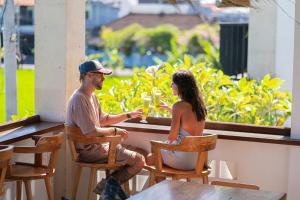 Gäste, die in der Unterkunft Aeera Villa Canggu by Ini Vie Hospitality übernachten