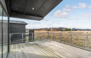 Fotografie z fotogalerie ubytování Holiday Home Frederikshavn With Sea View V v destinaci Frederikshavn