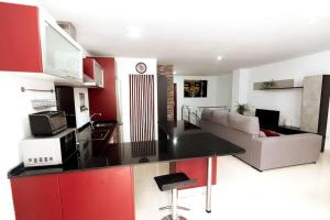 Fotografia z galérie ubytovania Moderno apartamento en Cádiz 9 min andando de la Playa Victoria con garaje v destinácii Cádiz