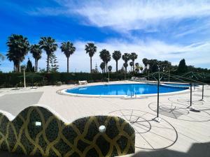 Bazén v ubytovaní Azul Infinito Mediterráneo alebo v jeho blízkosti