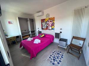 Ένα ή περισσότερα κρεβάτια σε δωμάτιο στο Wonderland +37 φωτογραφίες