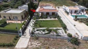 The building in which the holiday home is located