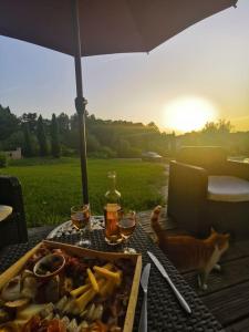 Fotografie z fotogalerie ubytování Chalet bois cosy avec piscine Aix nature v Aix-en-Provence