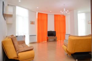 Posezení v ubytování Orange Home Hotel
