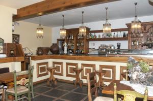 Lounge nebo bar v ubytování San Marsial Benasque Apart Hotel