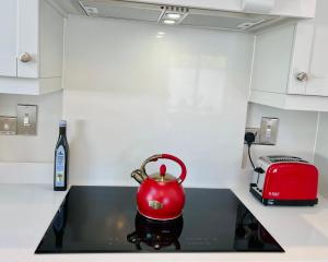 Una cocina o zona de cocina en Gems in Ratoath