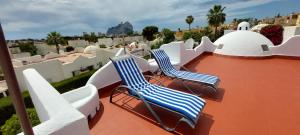 Fotografie z fotogalerie ubytování Villa totalmente independiente con piscina comunitaria v destinaci Calpe