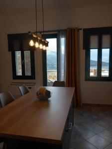 Gambar di galeri bagi Aurora Andros House di Korthi