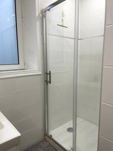 Kúpeľňa v ubytovaní Appartement en Centre-Ville + 5 fotografií