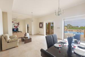 Posezení v ubytování Sparta Luxury Villa