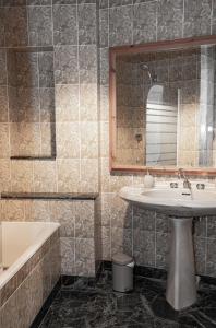 Koupelna v ubytování La Licorne - 1ère étage - Centre Bourg