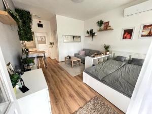Kuchyň nebo kuchyňský kout v ubytování Balaton Breeze Apartman