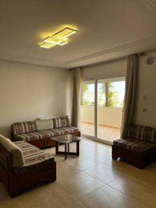 モナスティルにある2 Bedrooms apartment swimming poolのギャラリーの写真