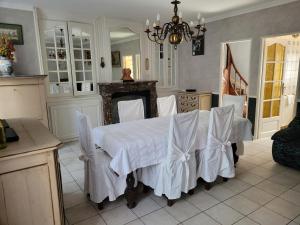 Gambar di galeri bagi Gite chez Odile maison entiere 6 personnes di Cellettes