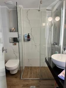 A bathroom at Blue Elegance City Center Heraklion Apartment