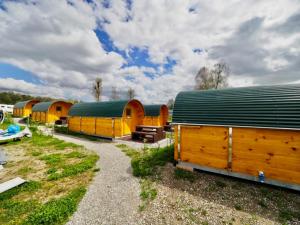 Fotografie z fotogalerie ubytování Holzhütte J22 groß v destinaci Reichenau