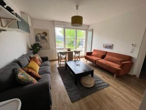 Zdjęcie z galerii obiektu Logement exceptionnel avec jardin proche Disney w mieście Montévrain