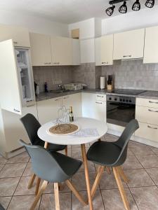 Gallery image of Cityapartment direkt am Hafen in Friedrichshafen