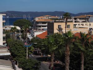 Fotografia z galérie ubytovania Les palmiers v destinácii Cavalaire-sur-Mer