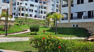 Zahrada ubytování Lilacs Garden Cabo Negro Piscines WiFi -only family
