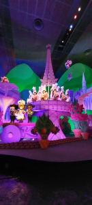 Zdjęcie z galerii obiektu Appt 4P, parking, Disney direct, Vallée Village w mieście Serris