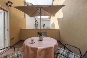 En balkon eller terrasse på Apartmani Matić + 10 billeder