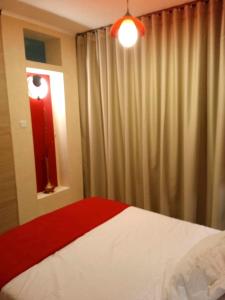 Postel nebo postele na pokoji v ubytování Ολόκληρο διαμέρισμα fully equipped apt dora comfortable holidays on the beach 50m