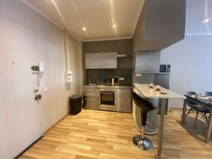 Fotografia z galérie ubytovania Magnifique appartement 60m2 ,3 pièces , équipée,très lumineux, 2 minutes à pied de la plage v destinácii Nice