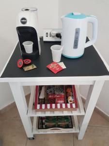 Coffee and tea making facilities at Civico 47
