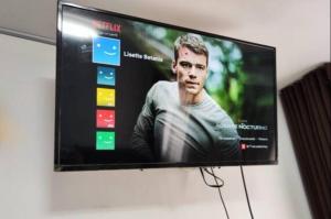 Μια τηλεόραση ή/και κέντρο ψυχαγωγίας στο Casa Artesana +26 φωτογραφίες