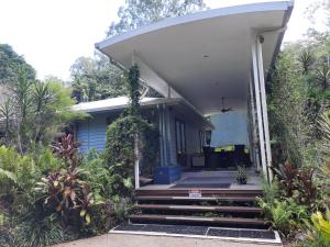 Aed väljaspool majutusasutust Daintree Rainforest Accommodation