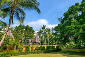 Zahrada ubytování Paradox Resort Phuket