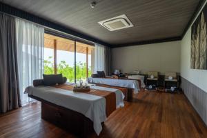 Restaurace v ubytování Madifushi Private Island- Free return Seaplane Transfers for min 5 nights stay until 19th Dec